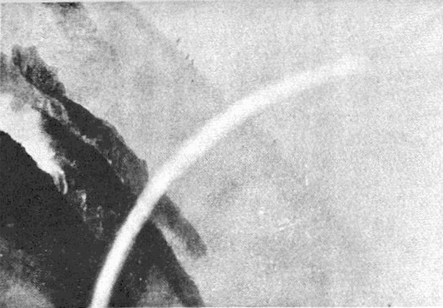 「虹」のキャプション付きの図